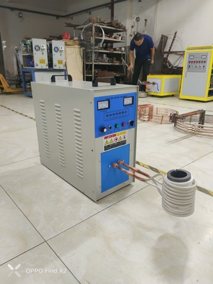 30KW فرن صهر التحريك للنحاس والذهب والصلب 1-5kg